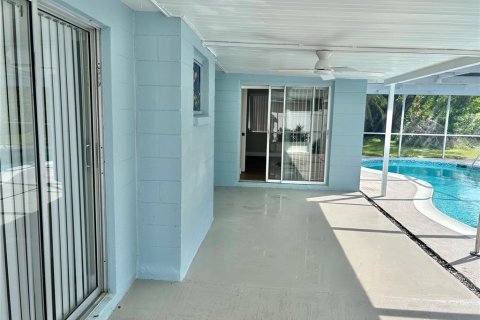 Casa en venta en New Port Richey, Florida, 3 dormitorios, 106.09 m2 № 1910645 - foto 23