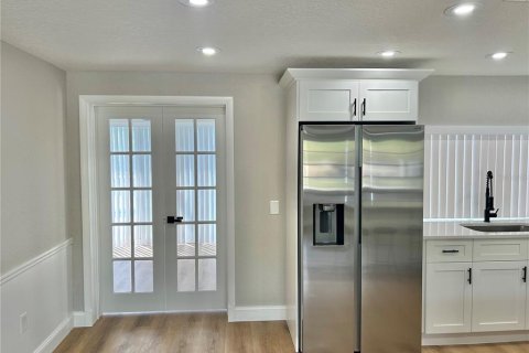 Casa en venta en New Port Richey, Florida, 3 dormitorios, 106.09 m2 № 1910645 - foto 14