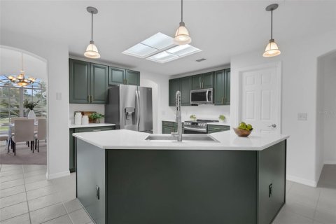 Villa ou maison à vendre à Tavares, Floride: 4 chambres, 233.74 m2 № 1799867 - photo 12