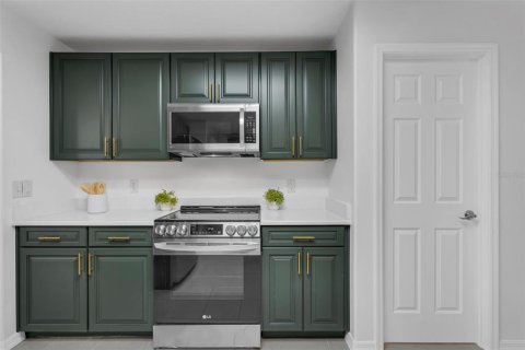 Villa ou maison à vendre à Tavares, Floride: 4 chambres, 233.74 m2 № 1799867 - photo 15