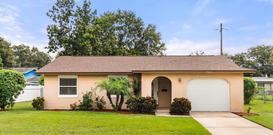 Casa en Orlando, Florida 3 dormitorios, 124.02 m2 № 1907824