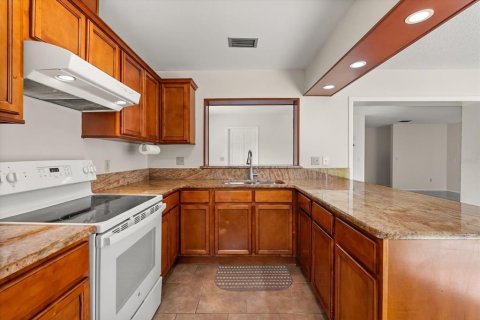 Casa en venta en Orlando, Florida, 3 dormitorios, 124.02 m2 № 1907824 - foto 11