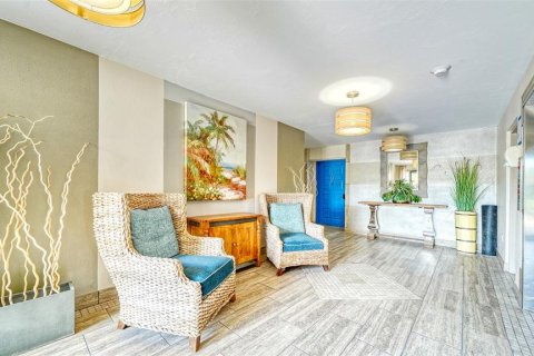 Copropriété à vendre à Sarasota, Floride: 2 chambres, 118.08 m2 № 2133690 - photo 4