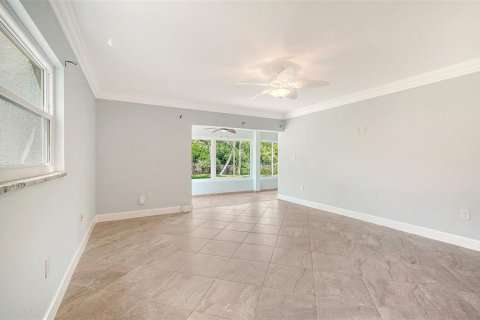 Copropriété à vendre à Sarasota, Floride: 2 chambres, 118.08 m2 № 2133690 - photo 9