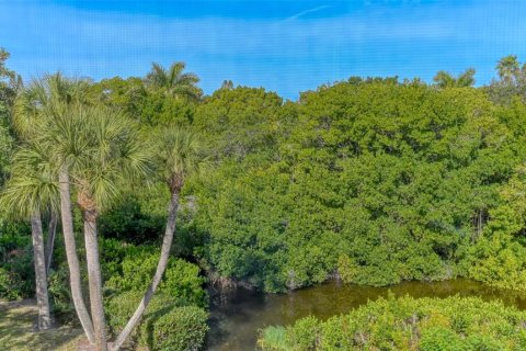 Copropriété à vendre à Sarasota, Floride: 2 chambres, 118.08 m2 № 2133690 - photo 11