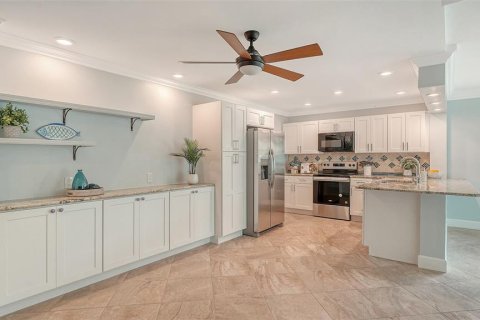 Copropriété à vendre à Sarasota, Floride: 2 chambres, 118.08 m2 № 2133690 - photo 26