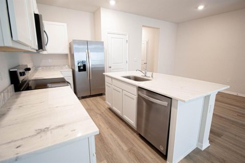Touwnhouse à louer à Bradenton, Floride: 3 chambres, 155.52 m2 № 2381010 - photo 7