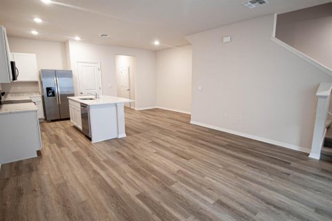 Touwnhouse à louer à Bradenton, Floride: 3 chambres, 155.52 m2 № 2381010 - photo 8