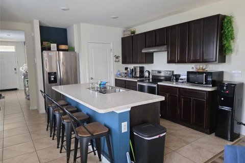 Villa ou maison à louer à Winter Haven, Floride: 3 chambres, 150.41 m2 № 2105385 - photo 10