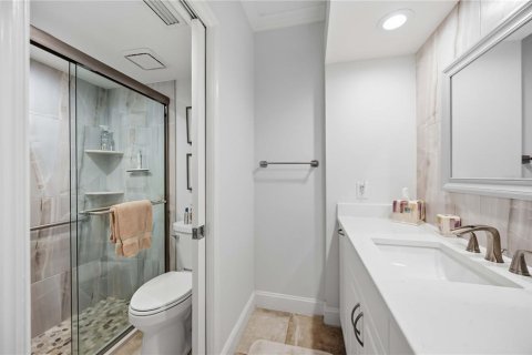 Copropriété à vendre à Sarasota, Floride: 2 chambres, 107.4 m2 № 2314656 - photo 28