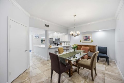 Copropriété à vendre à Sarasota, Floride: 2 chambres, 107.4 m2 № 2314656 - photo 14