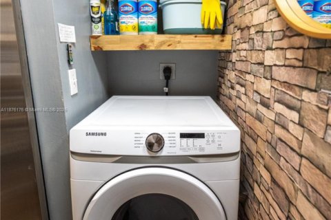 Снять в аренду кондоминиум в Веллингтон, Флорида 3 спальни, 151.71м2, № 1926945 - фото 10