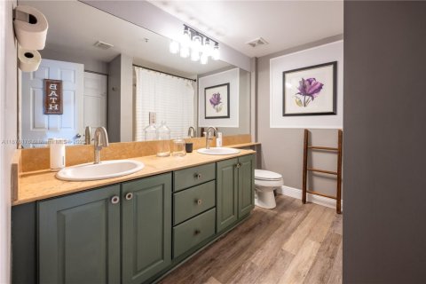 Снять в аренду кондоминиум в Веллингтон, Флорида 3 спальни, 151.71м2, № 1926945 - фото 14