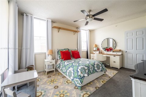 Снять в аренду кондоминиум в Веллингтон, Флорида 3 спальни, 151.71м2, № 1926945 - фото 17