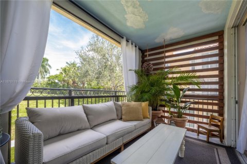 Снять в аренду кондоминиум в Веллингтон, Флорида 3 спальни, 151.71м2, № 1926945 - фото 6