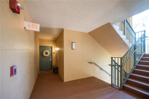 Снять в аренду кондоминиум в Веллингтон, Флорида 3 спальни, 151.71м2, № 1926945 - фото 21