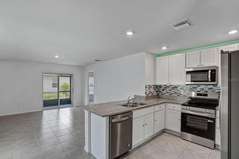 Villa ou maison à vendre à Wimauma, Floride: 3 chambres, 140.84 m2 № 2223228 - photo 8