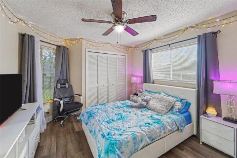 Villa ou maison à vendre à Spring Hill, Floride: 2 chambres, 162.58 m2 № 2398394 - photo 13