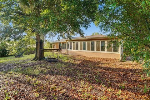 Villa ou maison à vendre à Spring Hill, Floride: 2 chambres, 162.58 m2 № 2398394 - photo 17