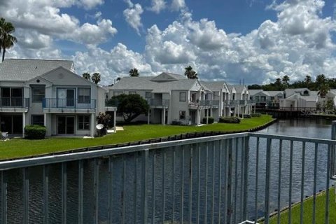 Apartment in Orlando, Florida 1 bedroom, 63.17 sq.m. № 2117740 - photo 3