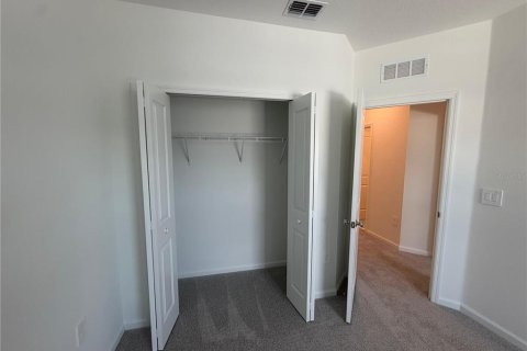 Townhouse in Kissimmee, Florida 3 bedrooms, 156.91 sq.m. № 2121564 - photo 5