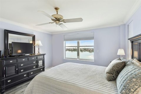 Condominio en venta en Saint Petersburg, Florida, 2 dormitorios, 161.65 m2 № 1543644 - foto 17