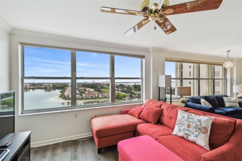 Condominio en venta en Saint Petersburg, Florida, 2 dormitorios, 161.65 m2 № 1543644 - foto 27