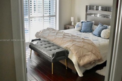 Casa en venta en Sunrise, Florida, 4 dormitorios, 212.19 m2 № 2053477 - foto 15