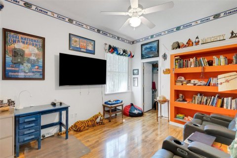 House in Lakeland, Florida 3 bedrooms, 197.79 sq.m. № 1904420 - photo 10