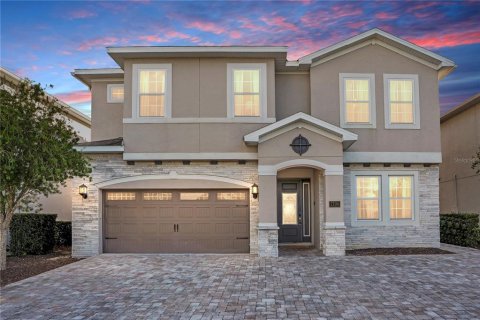Villa ou maison à Kissimmee, Floride 10 chambres, 477.33 m2 № 2436818