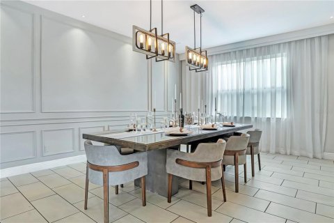 Villa ou maison à vendre à Kissimmee, Floride: 10 chambres, 477.33 m2 № 2436818 - photo 4