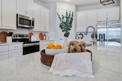 Villa ou maison à vendre à Kissimmee, Floride: 10 chambres, 477.33 m2 № 2436818 - photo 16