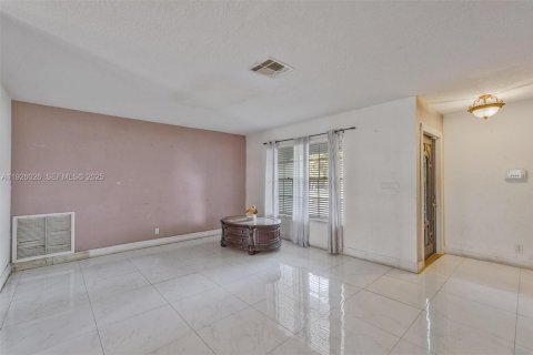 Casa en venta en Boynton Beach, Florida, 4 dormitorios, 159.33 m2 № 1984721 - foto 4