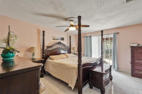 Casa en venta en Boynton Beach, Florida, 4 dormitorios, 159.33 m2 № 1984721 - foto 18