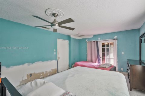 Casa en venta en Boynton Beach, Florida, 4 dormitorios, 159.33 m2 № 1984721 - foto 25