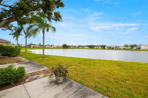 House in Bradenton, Florida 2 bedrooms, 121.14 sq.m. № 1886739 - photo 24