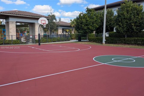 Купить кондоминиум в Дорал, Флорида 2 комнаты, 99.59м2, № 1995716 - фото 27