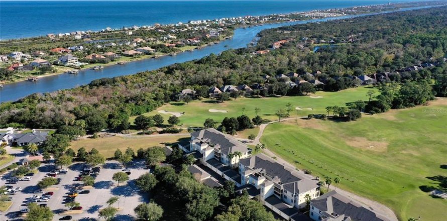 Condo à Palm Coast, Floride, 3 chambres  № 2434612