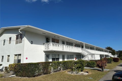 Condominio en West Palm Beach, Florida, 1 dormitorio  № 2059500