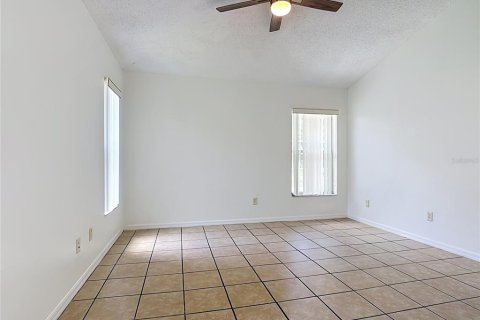 Villa ou maison à vendre à Davenport, Floride: 3 chambres, 164.81 m2 № 2223413 - photo 25