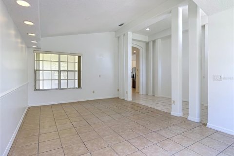 Villa ou maison à vendre à Davenport, Floride: 3 chambres, 164.81 m2 № 2223413 - photo 9
