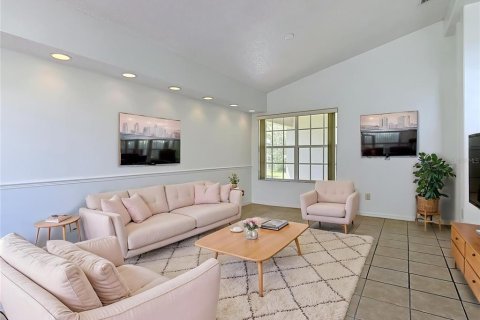 Villa ou maison à vendre à Davenport, Floride: 3 chambres, 164.81 m2 № 2223413 - photo 7