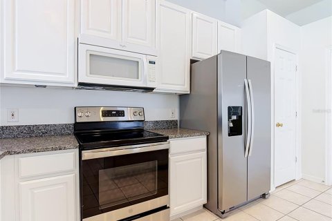 Villa ou maison à vendre à Davenport, Floride: 3 chambres, 164.81 m2 № 2223413 - photo 18