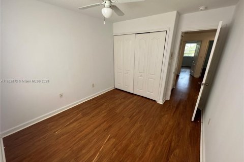 Casa en alquiler en Miramar, Florida, 4 dormitorios, 173.63 m2 № 2059985 - foto 19