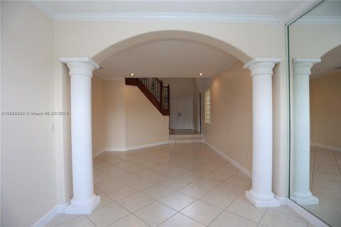 Casa en alquiler en Miramar, Florida, 4 dormitorios, 173.63 m2 № 2059985 - foto 9