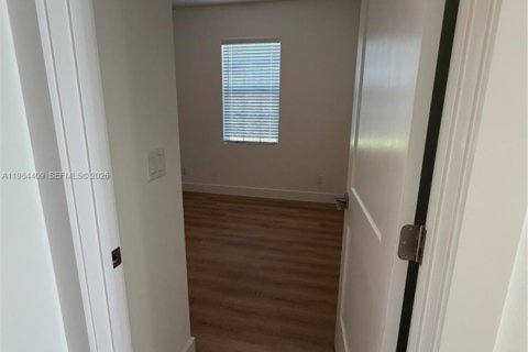 Casa en alquiler en Lehigh Acres, Florida, 3 dormitorios № 2047829 - foto 22