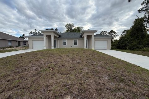 Casa en alquiler en Lehigh Acres, Florida, 3 dormitorios № 2047829 - foto 2