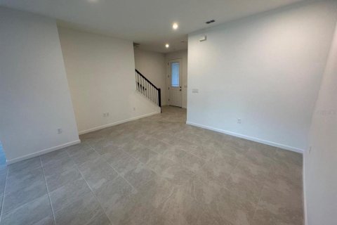Adosado en alquiler en Kissimmee, Florida, 3 dormitorios, 136.85 m2 № 2277180 - foto 7