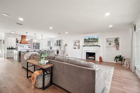 Villa ou maison à vendre à Eustis, Floride: 3 chambres, 304.44 m2 № 1845314 - photo 4