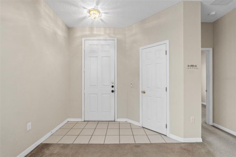 House in Davenport, Florida 4 bedrooms, 182.09 sq.m. № 1555098 - photo 3